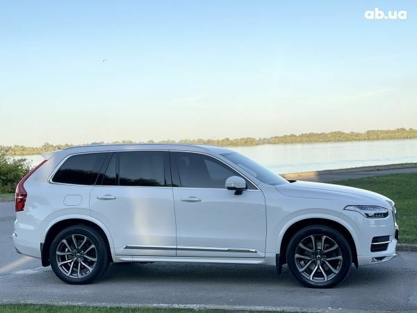 Білий Вольво ХС90, об'ємом двигуна 2 л та пробігом 95 тис. км за 45000 $, фото 7 на Automoto.ua