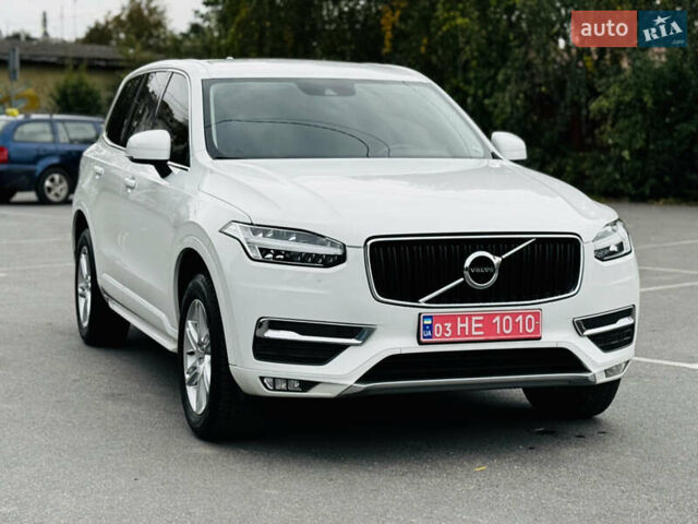 Белый Вольво ХС90, объемом двигателя 2 л и пробегом 395 тыс. км за 23500 $, фото 4 на Automoto.ua