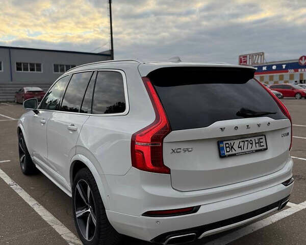 Вольво ХС90 2017 в Ровно на Automoto.ua Белый Вольво ХС90, объемом двигателя 2 л и пробегом 267 тыс. км за 41000 $, фото 9 на Automoto.ua