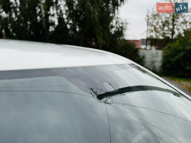 Белый Вольво ХС90, объемом двигателя 2 л и пробегом 395 тыс. км за 23500 $, фото 24 на Automoto.ua