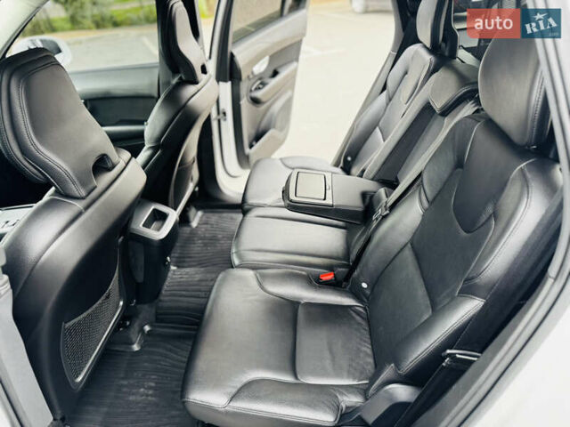 Белый Вольво ХС90, объемом двигателя 2 л и пробегом 395 тыс. км за 21999 $, фото 35 на Automoto.ua