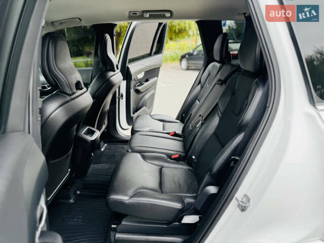 Белый Вольво ХС90, объемом двигателя 2 л и пробегом 395 тыс. км за 21999 $, фото 32 на Automoto.ua