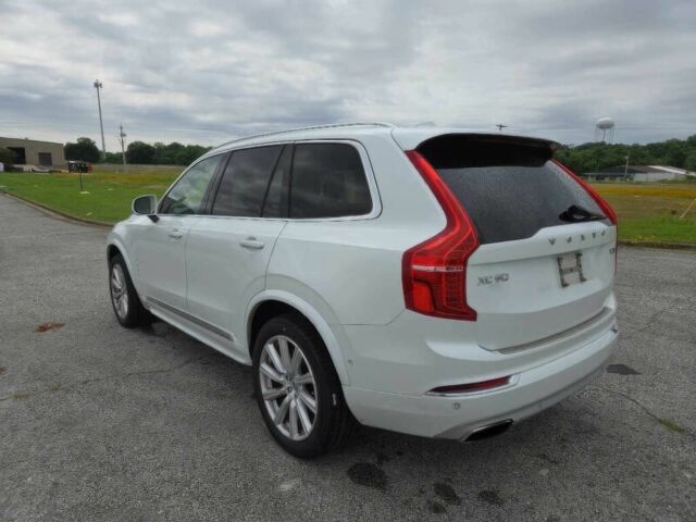 Белый Вольво ХС90, объемом двигателя 2 л и пробегом 69 тыс. км за 15000 $, фото 3 на Automoto.ua