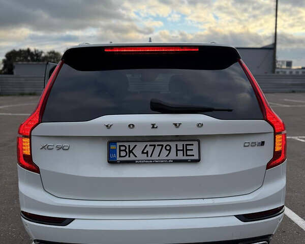 Вольво ХС90 2017 в Ровно на Automoto.ua Белый Вольво ХС90, объемом двигателя 2 л и пробегом 267 тыс. км за 41000 $, фото 8 на Automoto.ua