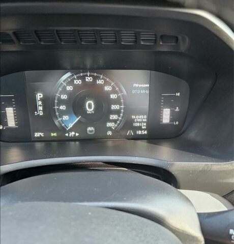 Белый Вольво ХС90, объемом двигателя 0 л и пробегом 109 тыс. км за 33000 $, фото 5 на Automoto.ua