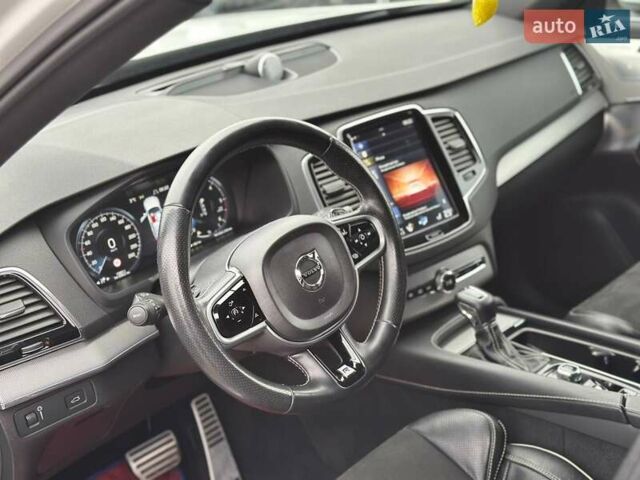 Белый Вольво ХС90, объемом двигателя 1.97 л и пробегом 157 тыс. км за 36999 $, фото 5 на Automoto.ua