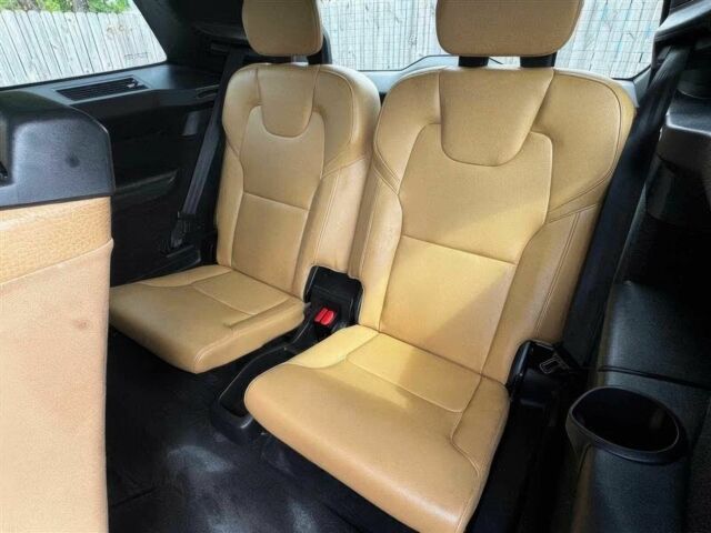 Білий Вольво ХС90, об'ємом двигуна 2 л та пробігом 44 тис. км за 14000 $, фото 12 на Automoto.ua