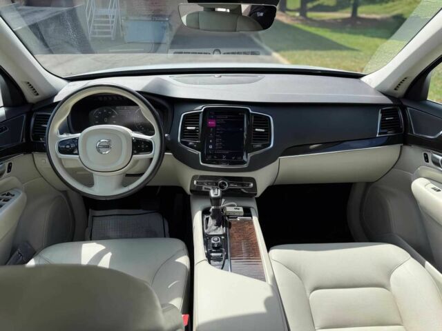 Вольво ХС90 2018 в Житомире на Automoto.ua Белый Вольво ХС90, объемом двигателя 2 л и пробегом 36 тыс. км за 13800 $, фото 12 на Automoto.ua