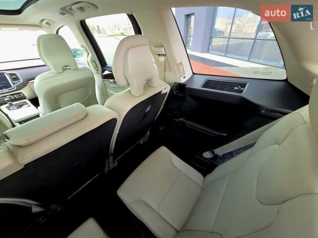 Белый Вольво ХС90, объемом двигателя 1.97 л и пробегом 176 тыс. км за 33950 $, фото 58 на Automoto.ua