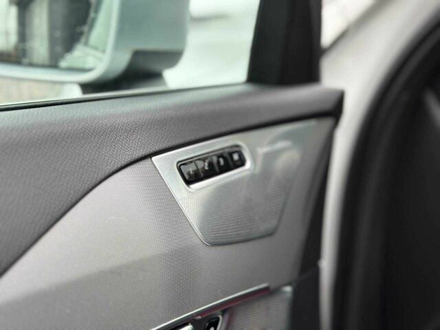 Белый Вольво ХС90, объемом двигателя 2 л и пробегом 158 тыс. км за 36999 $, фото 6 на Automoto.ua