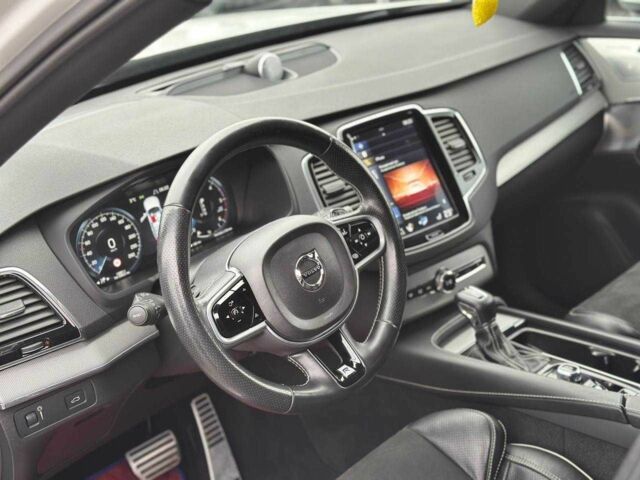 Белый Вольво ХС90, объемом двигателя 2 л и пробегом 158 тыс. км за 36999 $, фото 5 на Automoto.ua