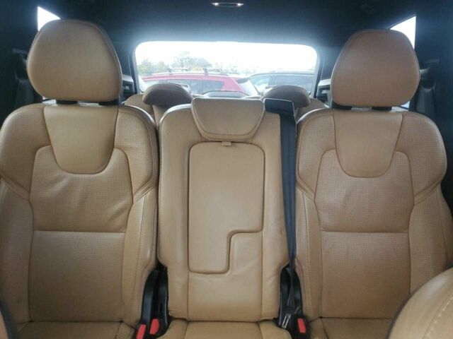 Белый Вольво ХС90, объемом двигателя 2 л и пробегом 88 тыс. км за 18000 $, фото 11 на Automoto.ua