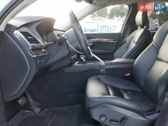 Білий Вольво ХС90, об'ємом двигуна 1.97 л та пробігом 131 тис. км за 8000 $, фото 6 на Automoto.ua