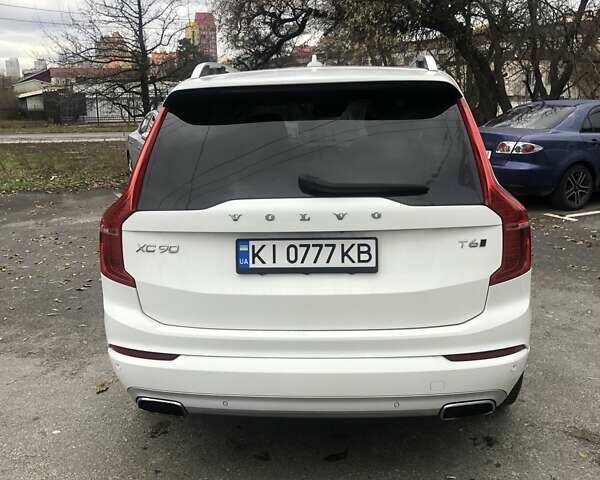 Белый Вольво ХС90, объемом двигателя 1.97 л и пробегом 146 тыс. км за 31299 $, фото 18 на Automoto.ua