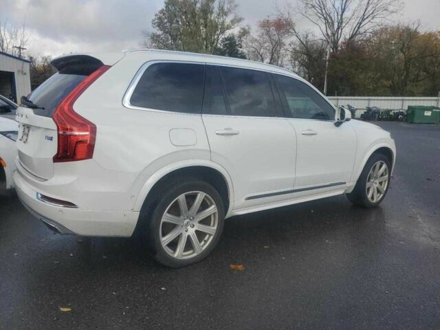 Белый Вольво ХС90, объемом двигателя 2 л и пробегом 88 тыс. км за 18000 $, фото 4 на Automoto.ua