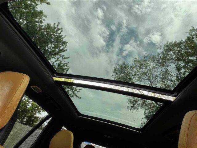 Білий Вольво ХС90, об'ємом двигуна 2 л та пробігом 44 тис. км за 14000 $, фото 11 на Automoto.ua