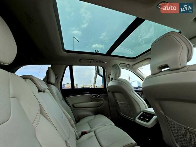 Белый Вольво ХС90, объемом двигателя 1.97 л и пробегом 176 тыс. км за 33950 $, фото 50 на Automoto.ua