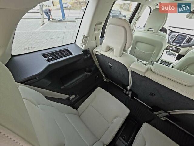 Белый Вольво ХС90, объемом двигателя 1.97 л и пробегом 176 тыс. км за 33950 $, фото 57 на Automoto.ua