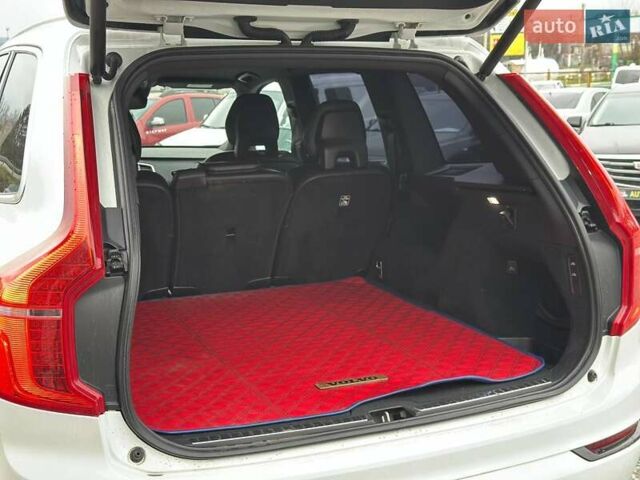 Белый Вольво ХС90, объемом двигателя 1.97 л и пробегом 157 тыс. км за 36999 $, фото 8 на Automoto.ua