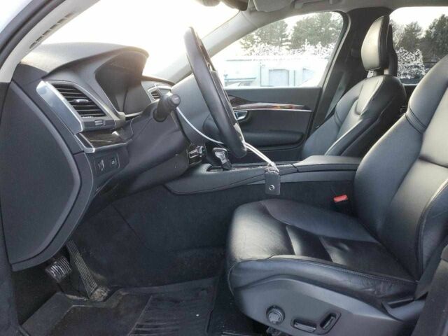 Белый Вольво ХС90, объемом двигателя 2 л и пробегом 82 тыс. км за 9500 $, фото 6 на Automoto.ua