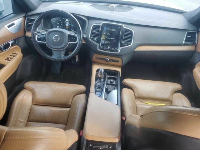 Белый Вольво ХС90, объемом двигателя 2 л и пробегом 88 тыс. км за 18000 $, фото 8 на Automoto.ua