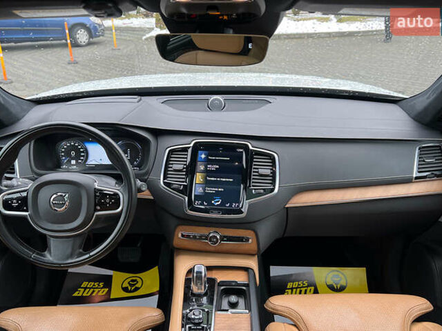 Белый Вольво ХС90, объемом двигателя 2 л и пробегом 140 тыс. км за 43500 $, фото 13 на Automoto.ua