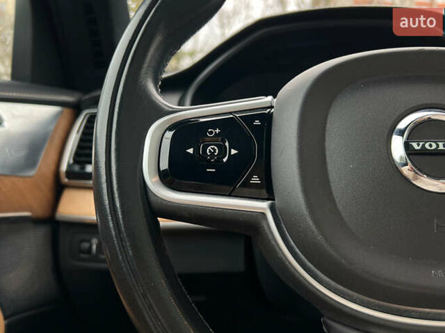 Белый Вольво ХС90, объемом двигателя 2 л и пробегом 140 тыс. км за 43500 $, фото 11 на Automoto.ua