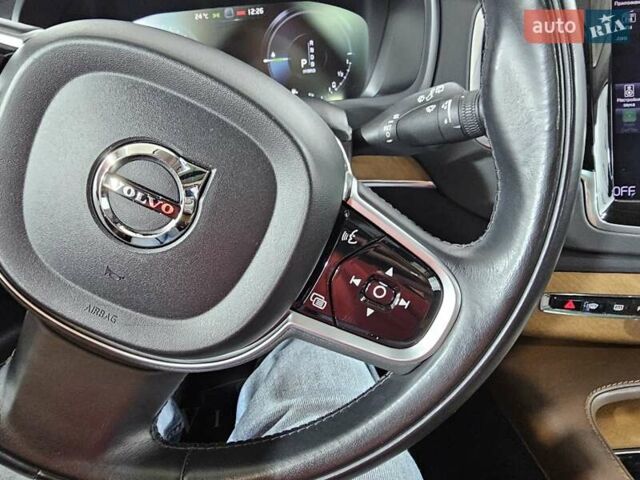 Білий Вольво ХС90, об'ємом двигуна 1.97 л та пробігом 67 тис. км за 44999 $, фото 46 на Automoto.ua