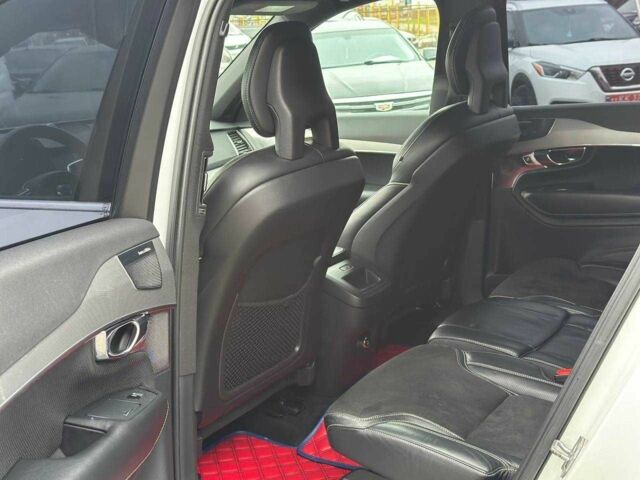 Белый Вольво ХС90, объемом двигателя 2 л и пробегом 158 тыс. км за 36999 $, фото 9 на Automoto.ua