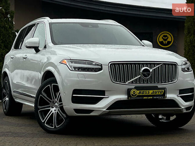 Белый Вольво ХС90, объемом двигателя 2 л и пробегом 140 тыс. км за 43500 $, фото 1 на Automoto.ua