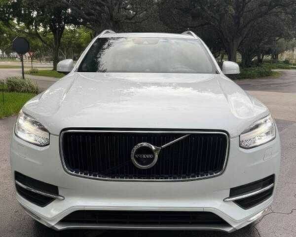 Белый Вольво ХС90, объемом двигателя 2 л и пробегом 89 тыс. км за 9900 $, фото 1 на Automoto.ua