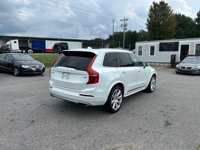 Белый Вольво ХС90, объемом двигателя 2 л и пробегом 37 тыс. км за 13500 $, фото 4 на Automoto.ua