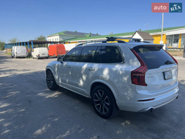 Белый Вольво ХС90, объемом двигателя 1.97 л и пробегом 69 тыс. км за 39000 $, фото 2 на Automoto.ua