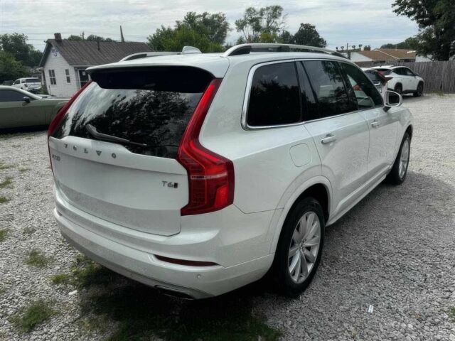 Білий Вольво ХС90, об'ємом двигуна 2 л та пробігом 44 тис. км за 14000 $, фото 4 на Automoto.ua