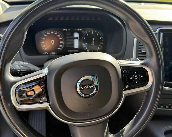 Вольво ХС90 2019 в Киеве на Automoto.ua Белый Вольво ХС90, объемом двигателя 1.97 л и пробегом 137 тыс. км за 34000 $, фото 11 на Automoto.ua