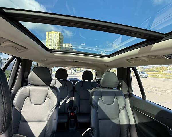 Вольво ХС90 2019 в Киеве на Automoto.ua Белый Вольво ХС90, объемом двигателя 1.97 л и пробегом 137 тыс. км за 34000 $, фото 17 на Automoto.ua