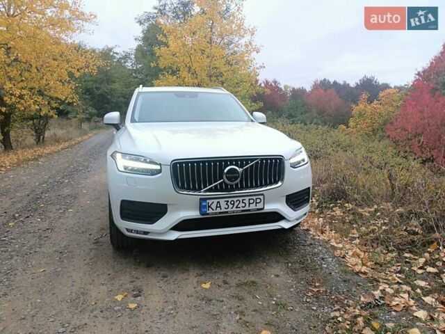 Білий Вольво ХС90, об'ємом двигуна 1.97 л та пробігом 132 тис. км за 38800 $, фото 2 на Automoto.ua