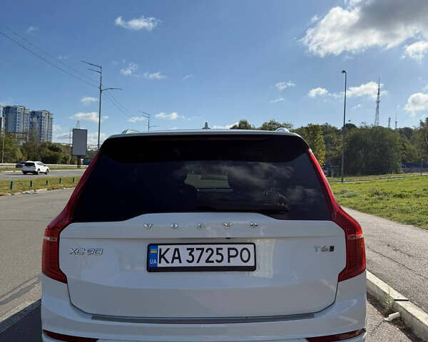 Вольво ХС90 2019 в Киеве на Automoto.ua Белый Вольво ХС90, объемом двигателя 1.97 л и пробегом 137 тыс. км за 34000 $, фото 3 на Automoto.ua