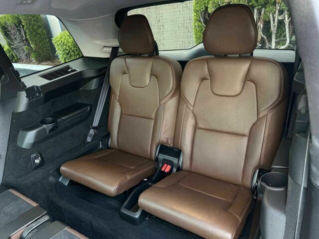 Білий Вольво ХС90, об'ємом двигуна 2 л та пробігом 41 тис. км за 19000 $, фото 10 на Automoto.ua