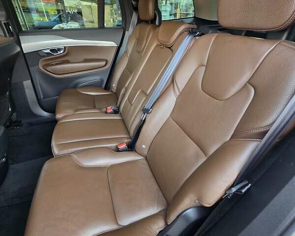 Белый Вольво ХС90, объемом двигателя 1.97 л и пробегом 151 тыс. км за 35500 $, фото 29 на Automoto.ua