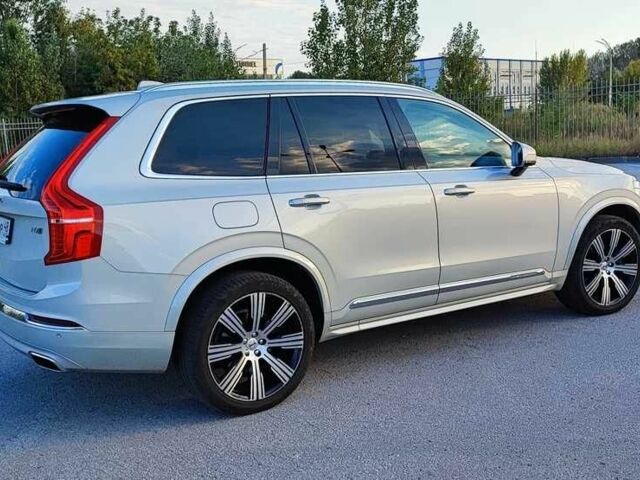 Белый Вольво ХС90, объемом двигателя 0 л и пробегом 89 тыс. км за 28900 $, фото 4 на Automoto.ua