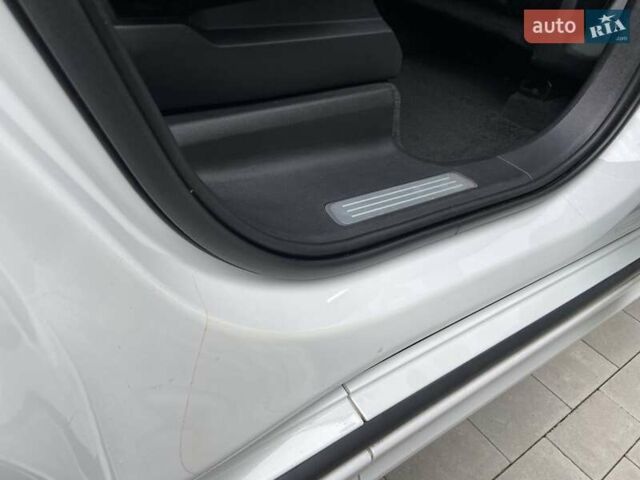 Білий Вольво ХС90, об'ємом двигуна 1.97 л та пробігом 305 тис. км за 31000 $, фото 25 на Automoto.ua