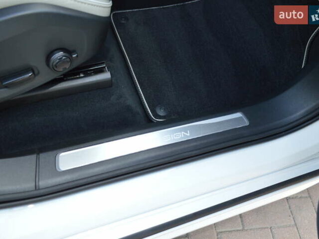 Белый Вольво ХС90, объемом двигателя 1.97 л и пробегом 102 тыс. км за 41000 $, фото 52 на Automoto.ua