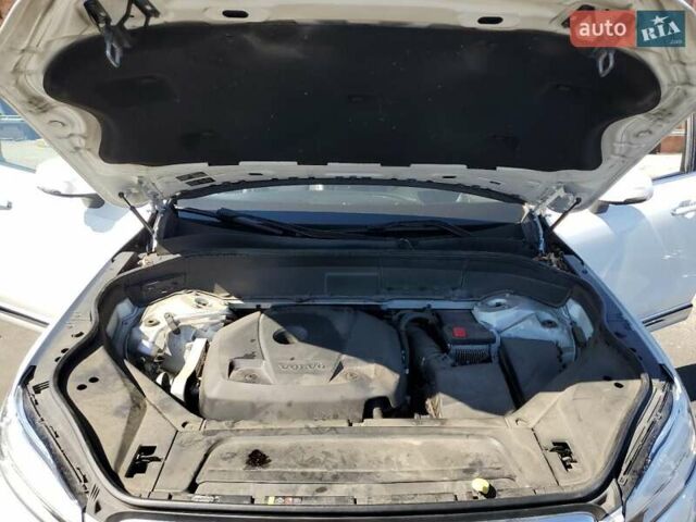 Білий Вольво ХС90, об'ємом двигуна 1.97 л та пробігом 119 тис. км за 9200 $, фото 11 на Automoto.ua