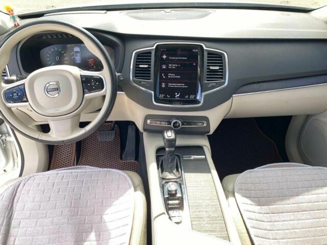 Білий Вольво ХС90, об'ємом двигуна 2 л та пробігом 142 тис. км за 28500 $, фото 7 на Automoto.ua