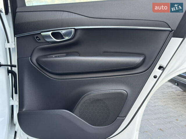 Вольво ХС90 2019 в Черновцах на Automoto.ua Белый Вольво ХС90, объемом двигателя 2 л и пробегом 132 тыс. км за 33300 $, фото 53 на Automoto.ua