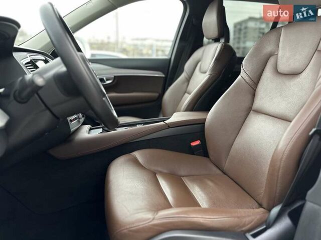 Белый Вольво ХС90, объемом двигателя 1.97 л и пробегом 153 тыс. км за 29999 $, фото 16 на Automoto.ua