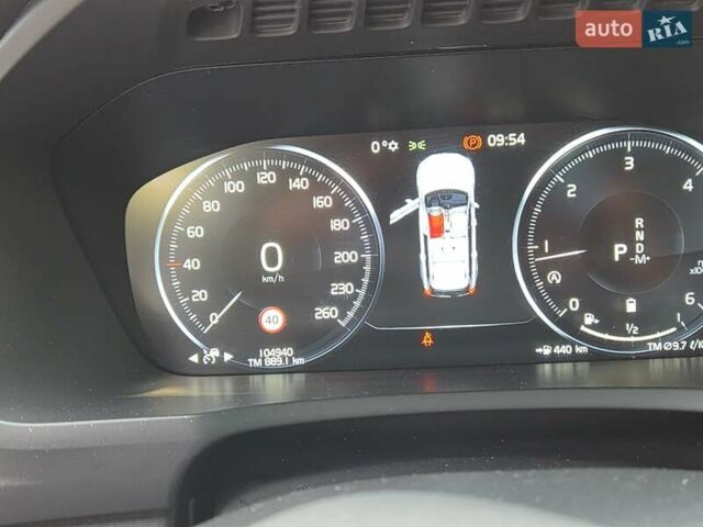 Білий Вольво ХС90, об'ємом двигуна 1.97 л та пробігом 105 тис. км за 41555 $, фото 6 на Automoto.ua