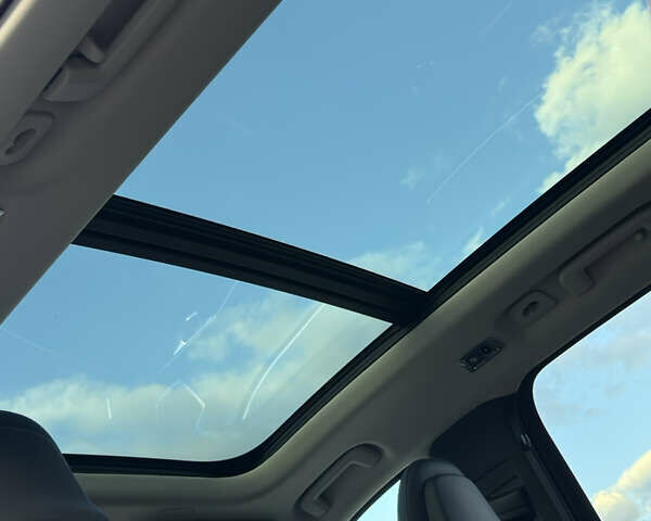 Вольво ХС90 2019 в Черновцах на Automoto.ua Белый Вольво ХС90, объемом двигателя 2 л и пробегом 132 тыс. км за 33300 $, фото 28 на Automoto.ua