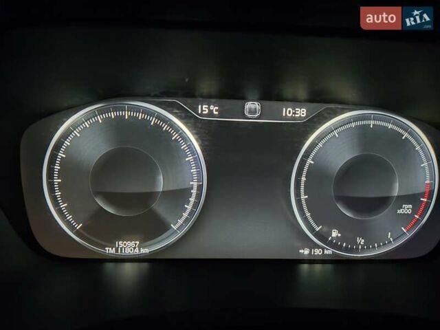 Белый Вольво ХС90, объемом двигателя 1.97 л и пробегом 151 тыс. км за 35500 $, фото 35 на Automoto.ua